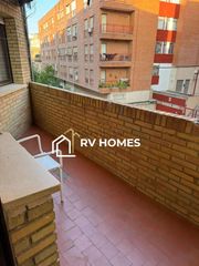 Location Appartement à Casco Antiguo. Piso en alquiler para estudiantes en colón  cáceres!