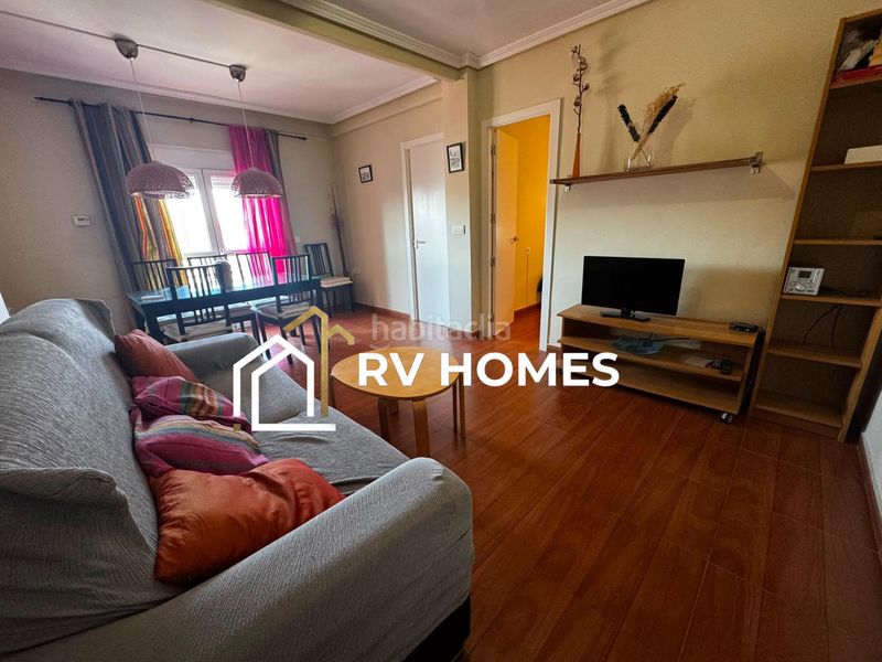 Foto befe859a-b6bd-4178-ac9b-7d6b5d666bae. Rent flat with heating in Centro Cáceres