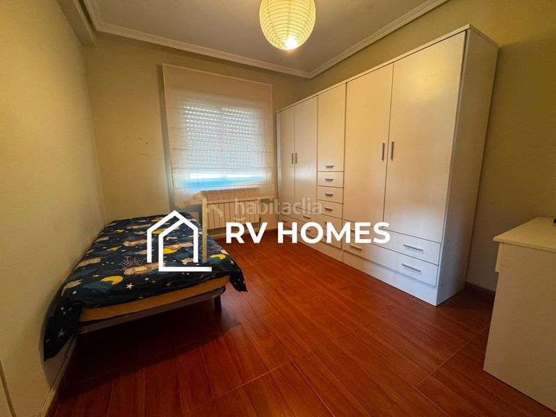 Foto e8df8e86-5a60-4af5-bc05-b344bedb26d7. Rent flat with heating in Centro Cáceres