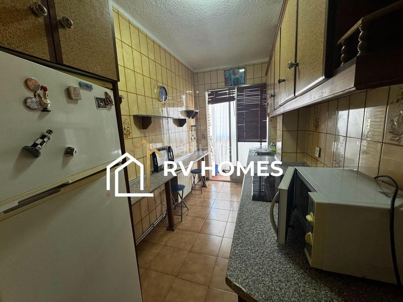 Foto fc445c9e-6a39-4b29-9a79-af7d68a7b226. Rent flat with heating in Centro Cáceres