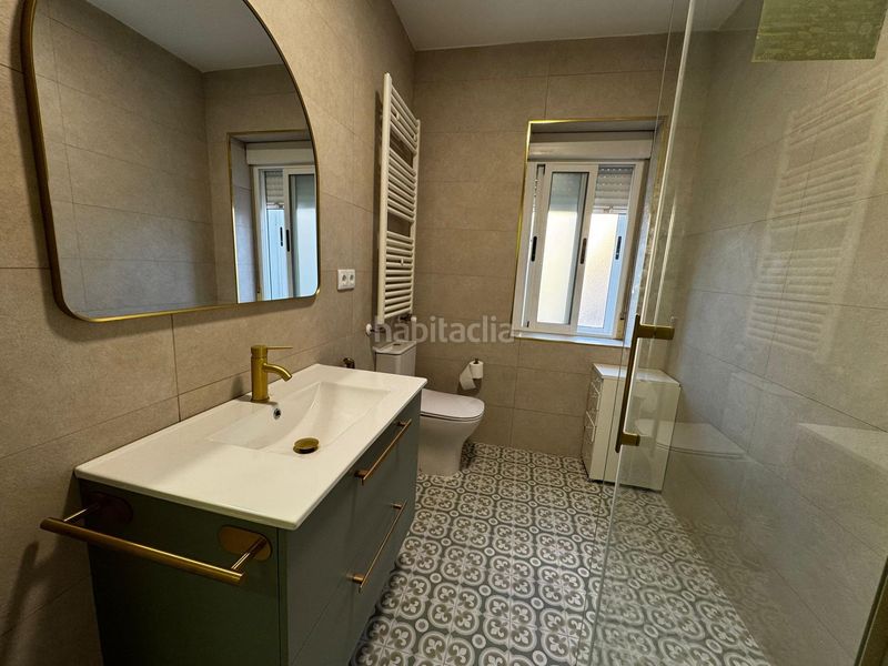 Foto 40341bd2-296d-4ba1-a2ff-3bad838dc571. Rent flat with heating in Centro Cáceres
