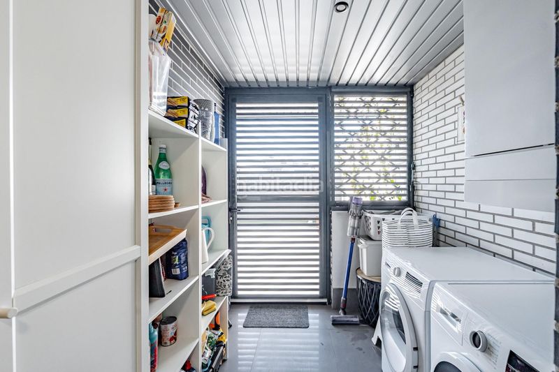 Foto 2e3af34a-07ea-4488-8b75-b8bd57028d6e. Planta baixa a avenida seleccion española futbol 18 a Boadilla del Monte