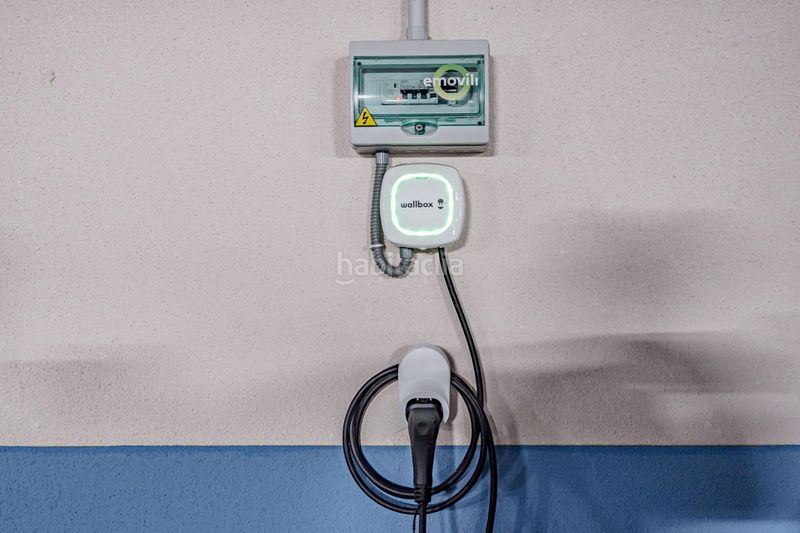 Foto 3bd415ed-e2a5-480f-b7d9-661019dd0df0. Planta baixa a avenida seleccion española futbol 18 a Boadilla del Monte