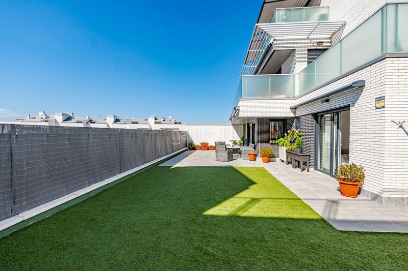 Foto 84354cd4-5e89-462f-8770-4801eb0d68d5. Planta baixa a avenida seleccion española futbol 18 a Boadilla del Monte