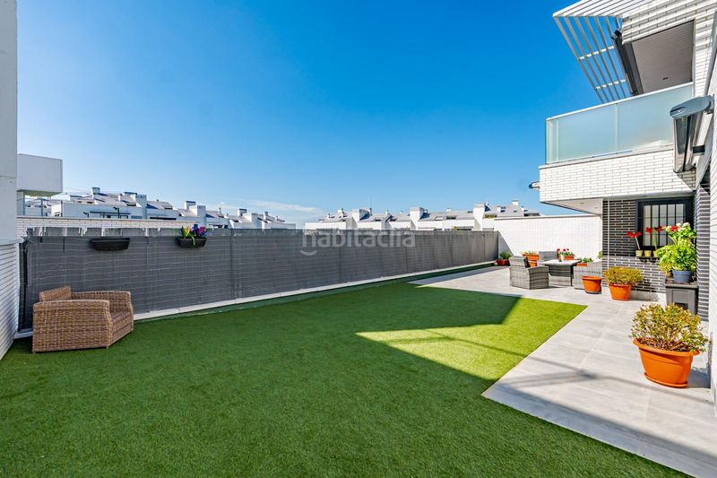 Foto 9f7aac79-29c9-4263-a4ea-a85bfaf28257. Planta baixa a avenida seleccion española futbol 18 a Boadilla del Monte