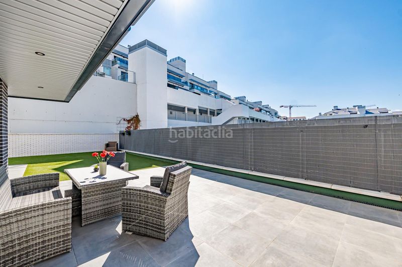 Foto af1e76b5-5a64-41f5-9118-b02208a21b5e. Planta baixa a avenida seleccion española futbol 18 a Boadilla del Monte