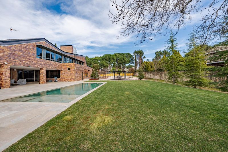 Foto 18b57ba5-695e-4ac3-852b-223d3a9a1579. Chalet en Las Lomas Boadilla del Monte