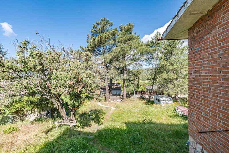 Foto 486a4e4b-e896-4c7a-97b3-016cba714b26. Chalet  independiente en Robledo de Chavela