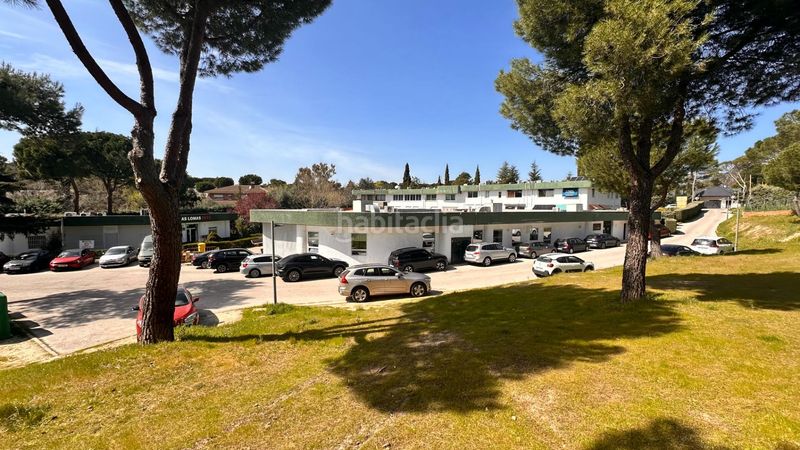 Foto 86bb30d2-c44b-438e-af86-c2ece1606f72. Chalet avec chauffage parking piscine dans Las Lomas Boadilla del Monte