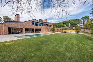 Chalet in Las Lomas