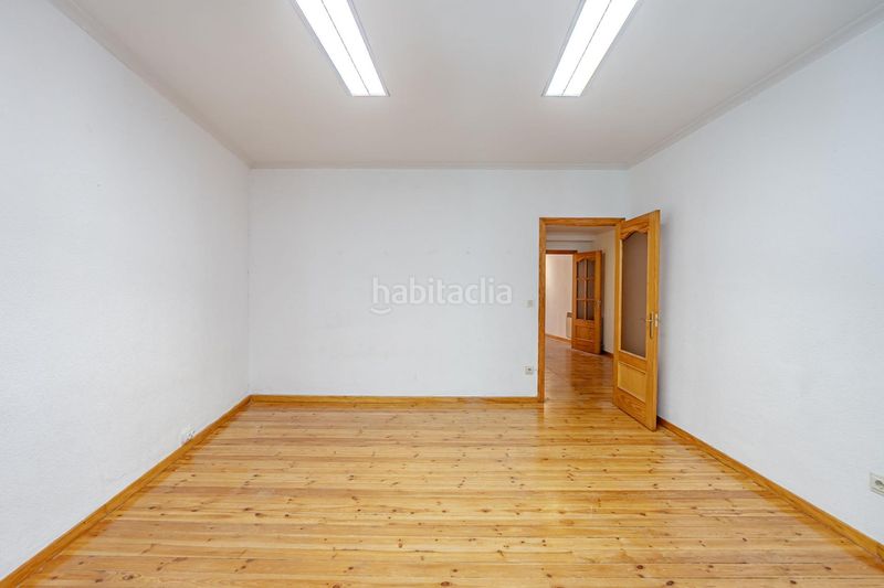 Foto 8140eca8-dcd4-413c-921b-a89fd3671384. Apartament amb calefacció a Centro Valladolid