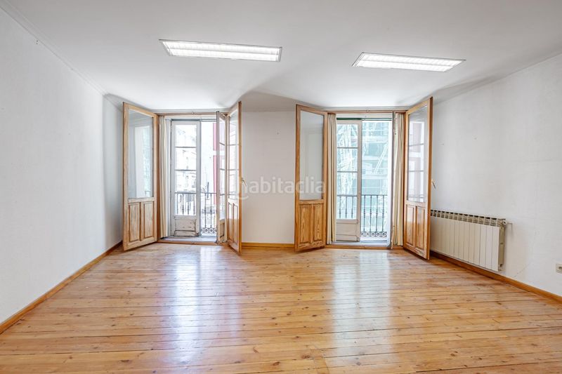 Foto eb45e5ac-d81b-47fe-bb21-68bfc91c47ee. Apartament amb calefacció a Centro Valladolid