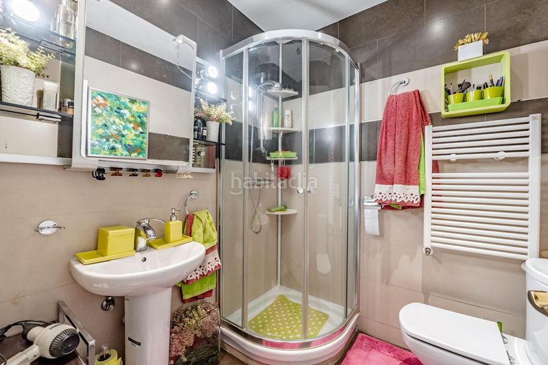 Foto b7758422-7b18-4317-afec-7e02395220f2. Casa adossada amb calefacció aparcament piscina a Boadilla del Monte