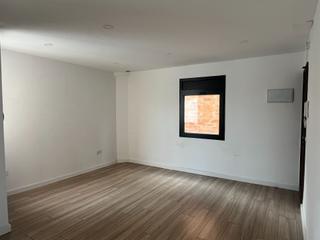 Location Appartement à La Cogullada. Piso reformado sin ascensor en la cogullada