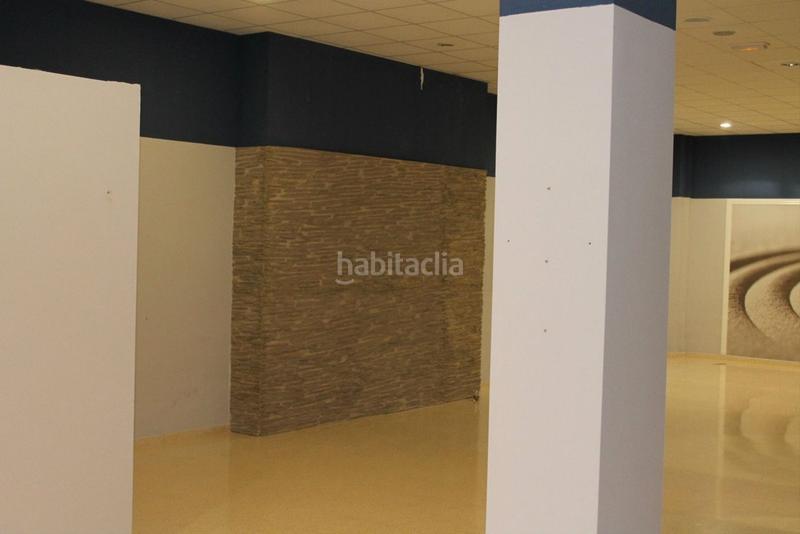 Foto d7b46e09-8cfb-4795-b08b-fd7e21aa62ed. Local commercial dans Barri del Centre Terrassa