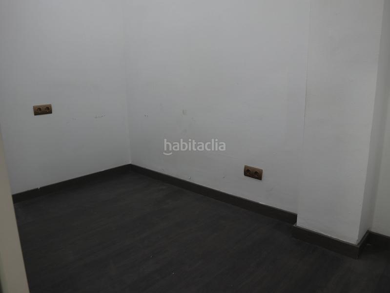 Foto 05e784fe-2774-4c11-8eae-cd56476384c4. Local comercial a Barri del Centre Terrassa