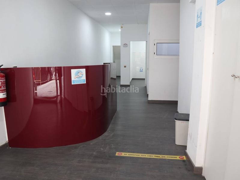 Foto 1c6d24db-88dc-4dd0-a5fd-efca649beea5. Local comercial a Barri del Centre Terrassa