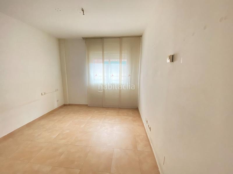 Foto 09efa763-41e8-41f5-b98f-bf24e39a40ed. Rent flat with heating in Can Rull Sabadell