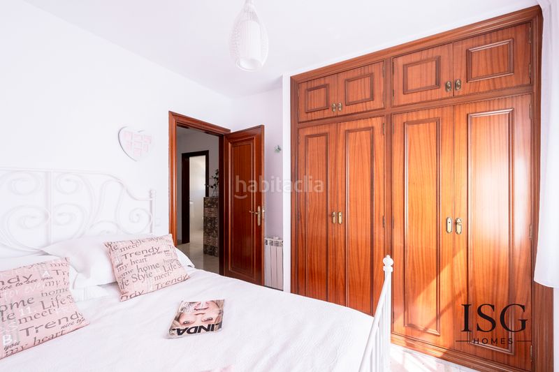 Foto 1fb75323-46f0-49c1-b961-ef4117f2b0ff. Casa aparellada amb xemeneia calefacció a Vilafortuny Cambrils