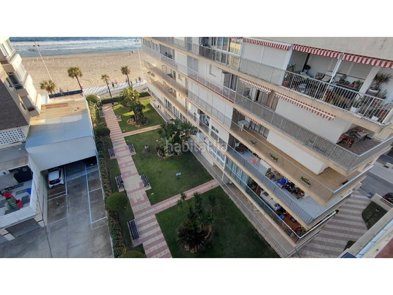 Foto f35d744e-3432-4e1c-921a-9d9ad4ade3bb. Pis amb aparcament a Playa Levante Benidorm