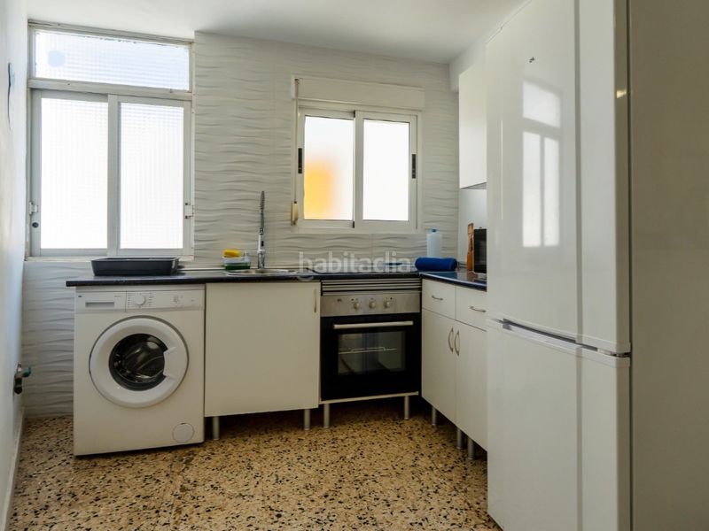Foto 7a52b731-ba16-4e21-b464-3913a6d3ef37. Lloguer àtic a Centro Urbano Benidorm