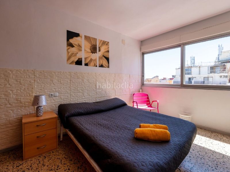 Foto a54b8c30-80d2-4ca6-aa0a-588d5d84f193. Lloguer àtic a Centro Urbano Benidorm