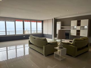 Miete Etagenwohnung  Avenida nicaragua. Alquiler de larga estancia con vistas al mar y excelentes zonas