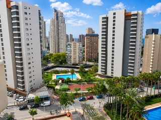 Pis  Calle juan llorca. Exclusivo piso con vistas panor�micas en benidorm