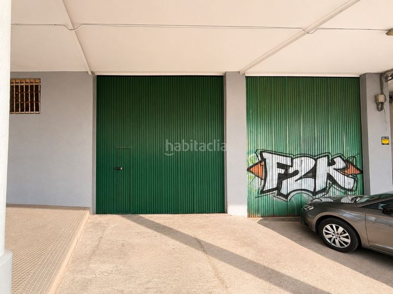 Foto cd7ff850-5163-4550-a24d-e035afd5ec1b. Lloguer local comercial a Colonia Madrid Benidorm