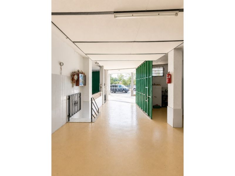 Foto e737b75c-bed4-459b-9bf8-6317a1f83b46. Lloguer local comercial a Colonia Madrid Benidorm