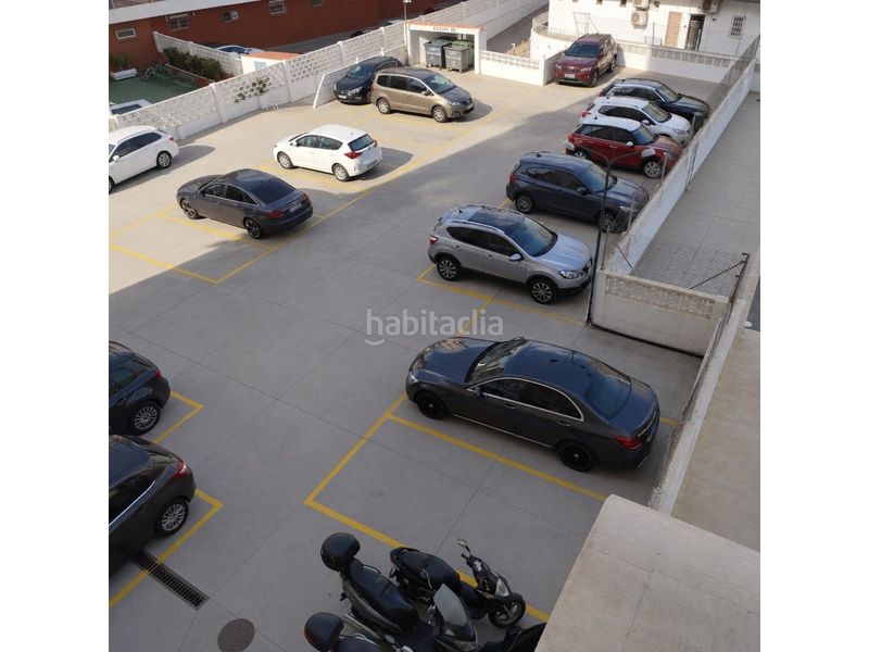 Foto 5d283a3d-95ae-4fd6-96b2-c8d494965e3e. Pis amb aparcament piscina a Playa Levante Benidorm