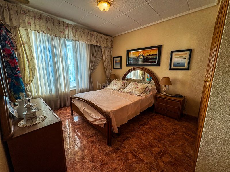 Foto dd67305b-c151-4f54-b6ac-89f76927c06d. Apartament amb xemeneia a Centro Santa Pola