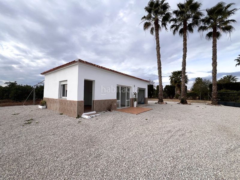 Foto a6a008a9-fb97-45c1-b1ba-6903aa97388b. Casa amb xemeneia a Dolores