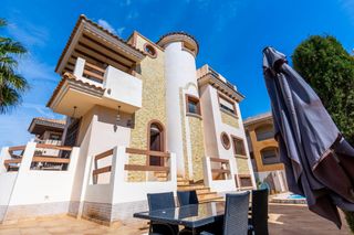 Haus in Los Almendros