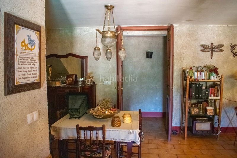 Foto 0bdb52b3-2efe-403a-867a-fb2b9f12915b. Casa amb xemeneia a Onil