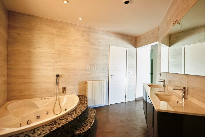Foto 43f9b9e4-9710-4934-b613-4484a6397bf7. Casa a Mascarat Altea
