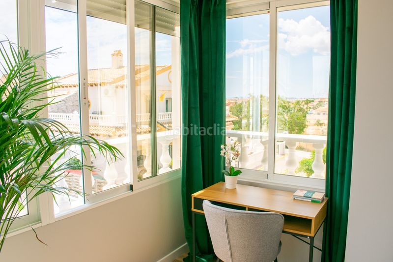 Foto b1b835e3-b06e-419f-a84d-fa742f1e435f. Casa adosada en Los Balcones y los Altos Orihuela