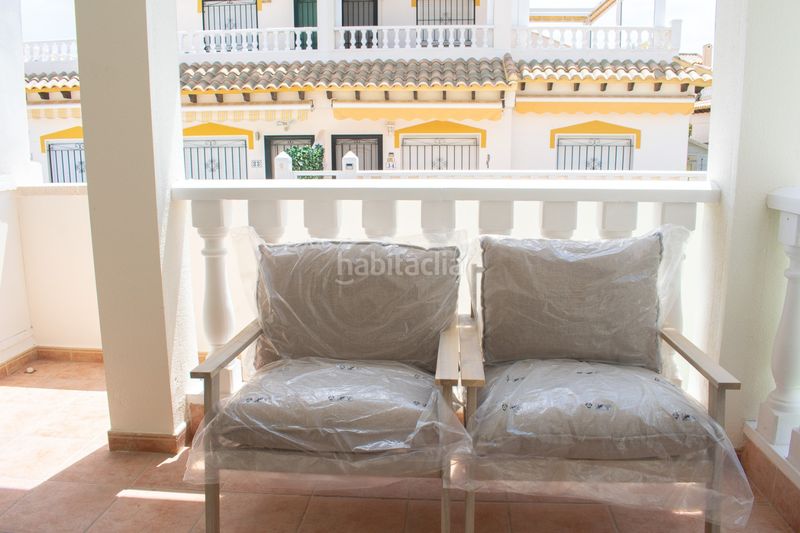Foto dea78622-4f86-4342-8805-0e20c5e2f67b. Casa adosada en Los Balcones y los Altos Orihuela