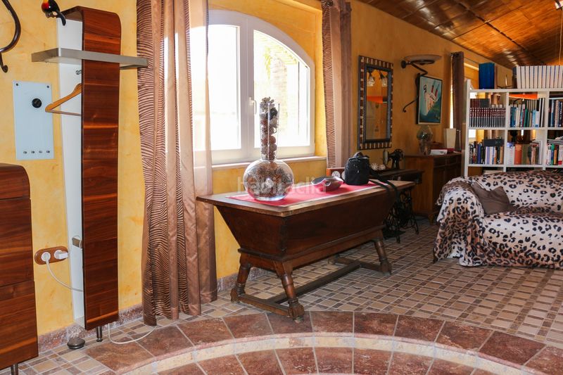 Foto ba7c48ff-042c-4651-8726-6d1ebcde0b86. Casa amb xemeneia a Los Urrutias Cartagena