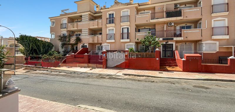 Foto 5728afb6-ce94-4635-ab44-ff55be047f64. Casa adossada amb piscina a La Florida Orihuela