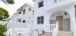 Casa adossada a La Zenia