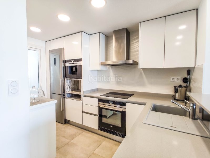 Foto 0aa0b04c-d3b8-4017-bdd0-bdc6a4540516. Apartament a Punta Prima Torrevieja