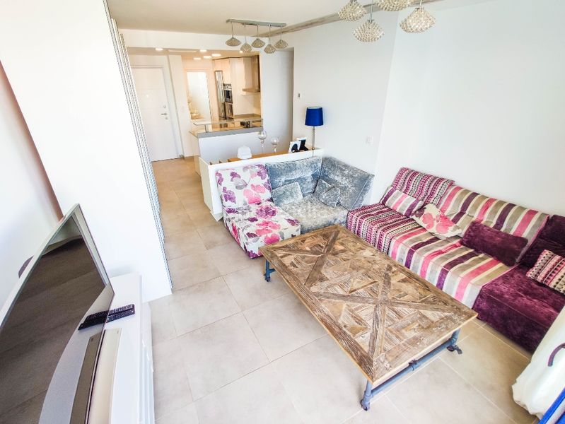 Foto 7d8366eb-6092-4c83-8bd9-c4844bdd113d. Apartament a Punta Prima Torrevieja
