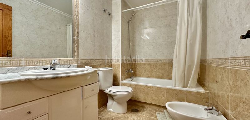 Foto 0d8a5178-8170-4f86-b4c4-26a225be2de6. Apartament amb piscina a Aguamarina Orihuela