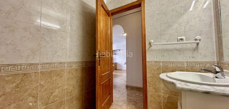Foto 5cf50a30-3edf-4446-b796-3d4a0a703c95. Apartament amb piscina a Aguamarina Orihuela
