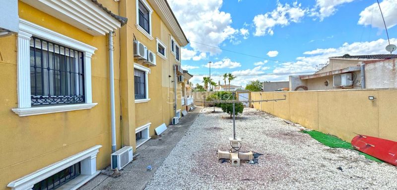 Foto 41878547-24a2-4476-bb6d-8cc09c4a2405. Casa en Los Balcones-Los Altos Torrevieja