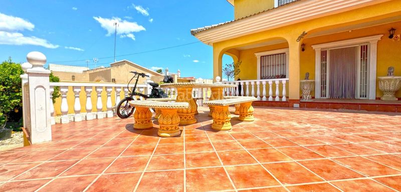 Foto c87c69c6-f919-4581-9c57-fc5dd80af479. Casa en Los Balcones-Los Altos Torrevieja