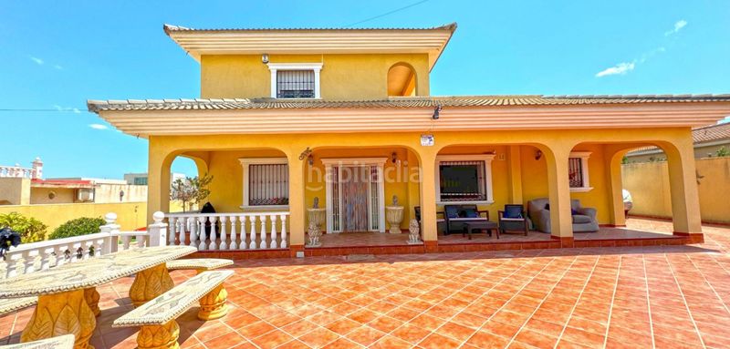 Foto e2b187bf-8d43-4738-ae9b-c6bf3166834f. Casa en Los Balcones-Los Altos Torrevieja