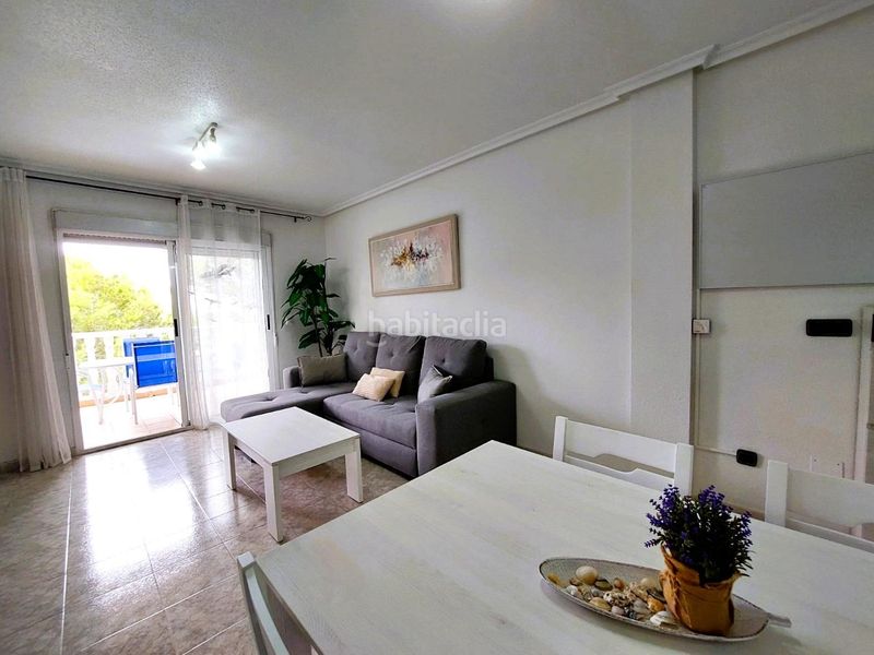 Foto bc55031d-acd4-4511-86ae-b13c893f645c. Apartament amb piscina a Playa Flamenca Orihuela