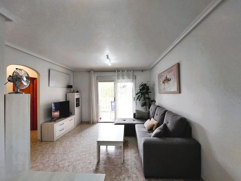 Foto becf3e88-4e63-45cc-b533-bc6090cacad0. Apartament amb piscina a Playa Flamenca Orihuela